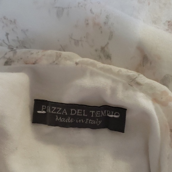 Piazza Del Tampio Silk Blouse - Picture 2 of 3